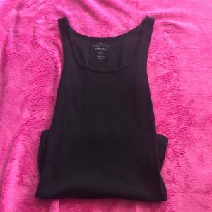 black stretchy. form fitting. tank top.